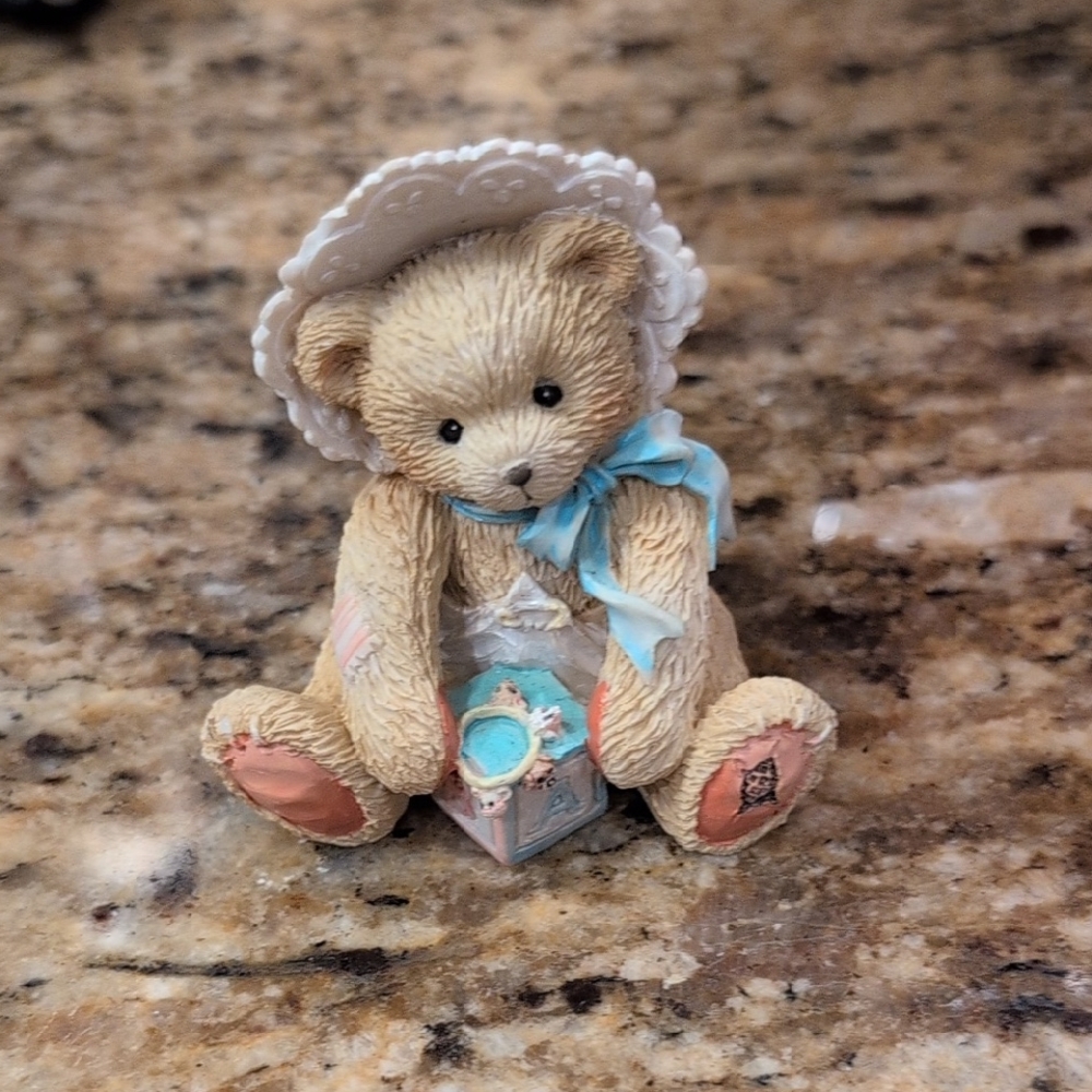 Cherished Teddies Bobbie "A Little Friendship To Share"